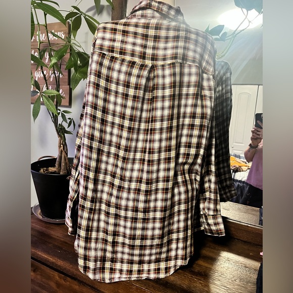 Flannel - Picture 3 of 4